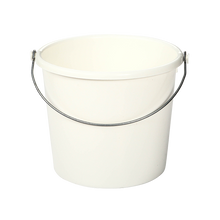 Heavy Duty Plastic Calf Pail